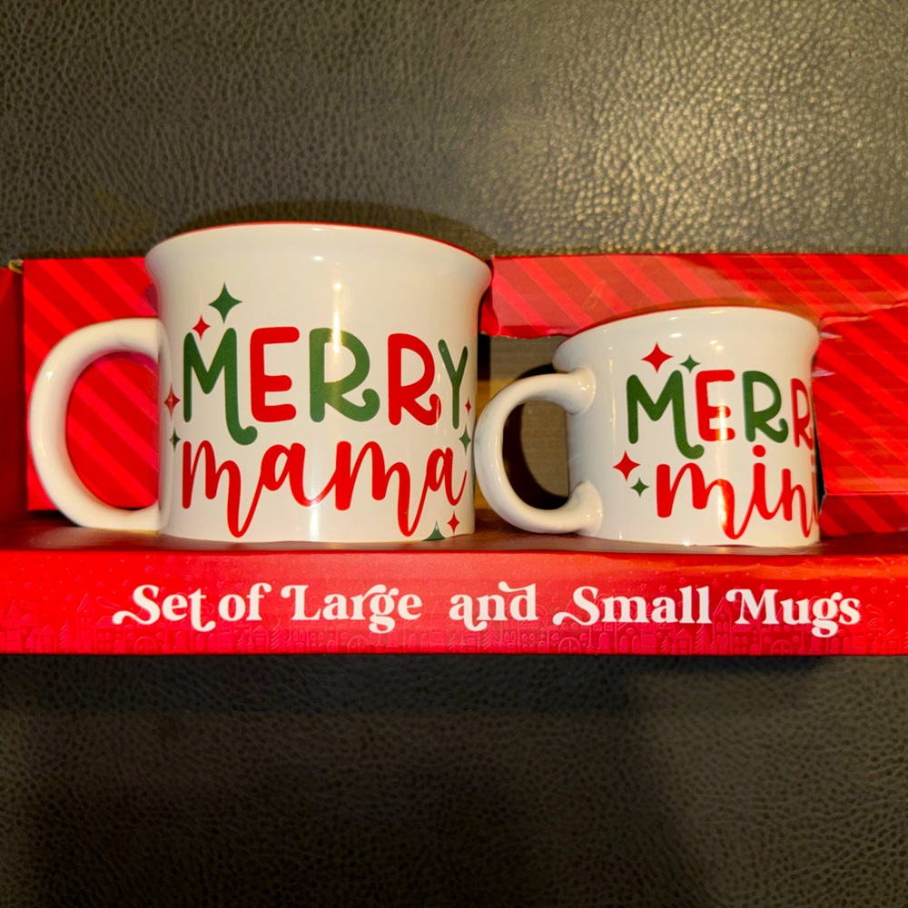 Christmas Mama and Mini Mugs, NWT